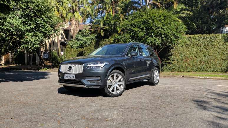 O Volvo XC90 teve nota 4,6 (de 5 possíveis) e ganhou conceito "ótimo" do GUIA DO CARRO