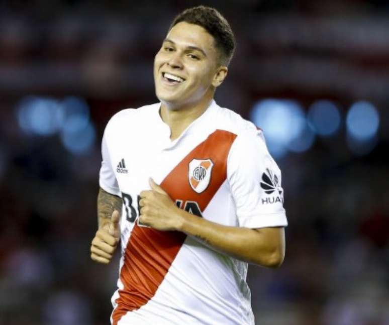 Quintero em ação pelo River Plate: jogador fez apenas seis jogos na atual temporada argentina (Foto: AFP)