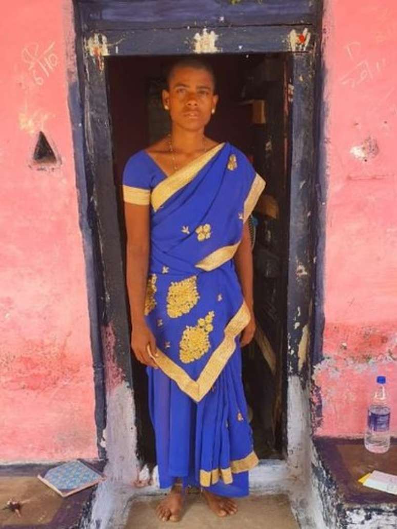 Os programas do governo voltados para ajudar a popula&ccedil;&atilde;o carente da &Iacute;ndia geralmente n&atilde;o alcan&ccedil;am pessoas como Prema