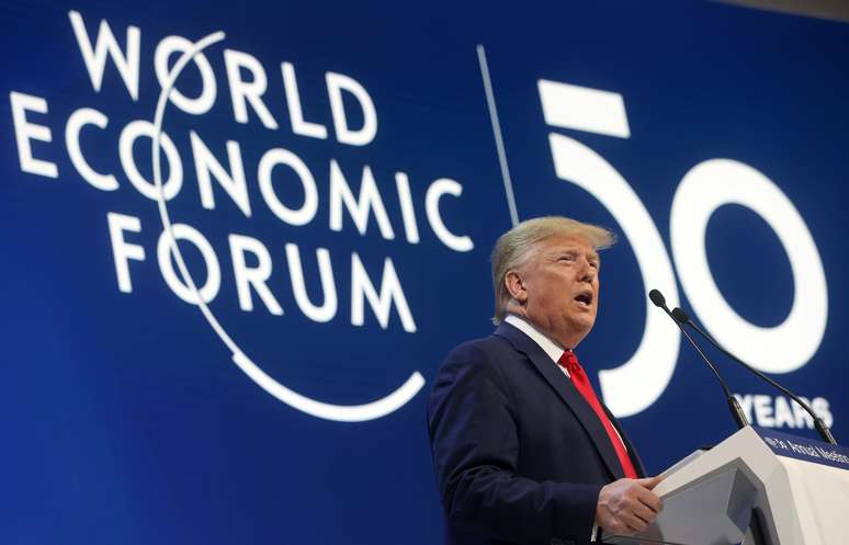 Presidente dos EUA, Donald Trump, discursa no Fórum Econômico Mundial de 2020, realizado em Davos, Suíça
21/01/2020
REUTERS/Jonathan Ernst