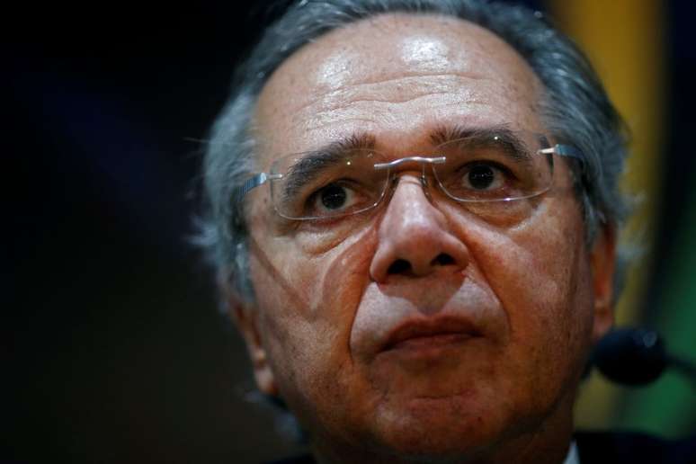 Ministro da Economia, Paulo Guedes, participa de entrevista coletiva em Bras&iacute;lia
05/11/2019
REUTERS/Adriano Machado
