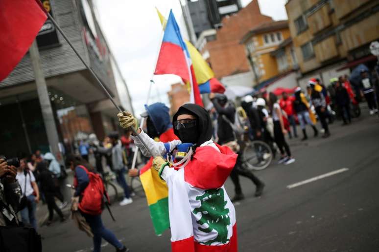 Manifestantes protestam em Bogotá em dezembro
19/12/2019
REUTERS/Luisa Gonzalez