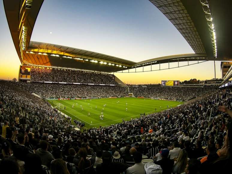 Torcida do Corinthians já pode comprar ingressos nas bilheterias (Foto: Bruno Teixeira/Ag. Corinthians)