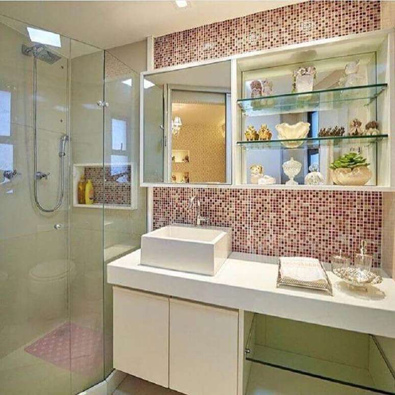 2. O tipo de revestimento escolhido fará toda diferença na sua decoração de banheiro de apartamento – Foto: LM Arquitetura