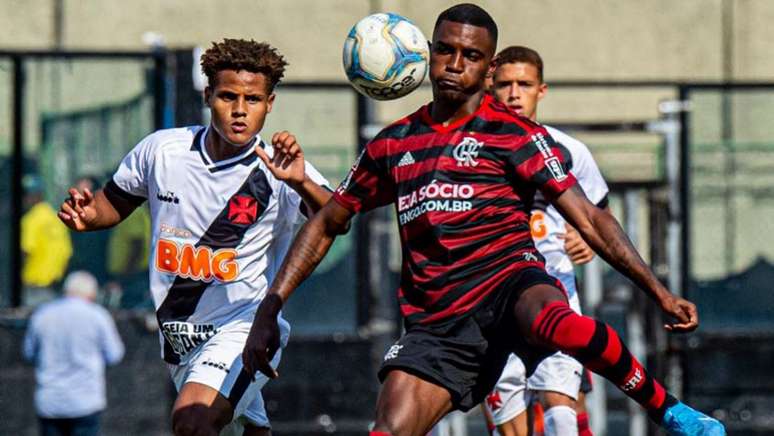 Jogadores que costumam se enfrentar nas divisões de base devem se rever (Marcelo Cortes / Flamengo)