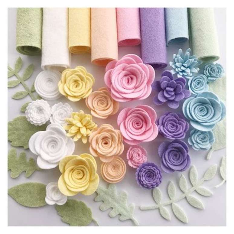 37. Flor de feltro colorida para decorar casa &ndash; Foto: Instagram