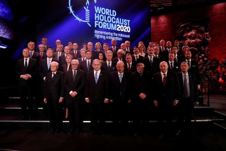 L&iacute;deres mundiais participam de f&oacute;rum sobre o Holocausto em Jerusal&eacute;m
23/01/2020
REUTERS/Ronen Zvulun/Pool