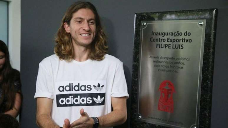 Filipe Luís se reapresenta ao Flamengo no dia 27 (Foto: Divulgação)