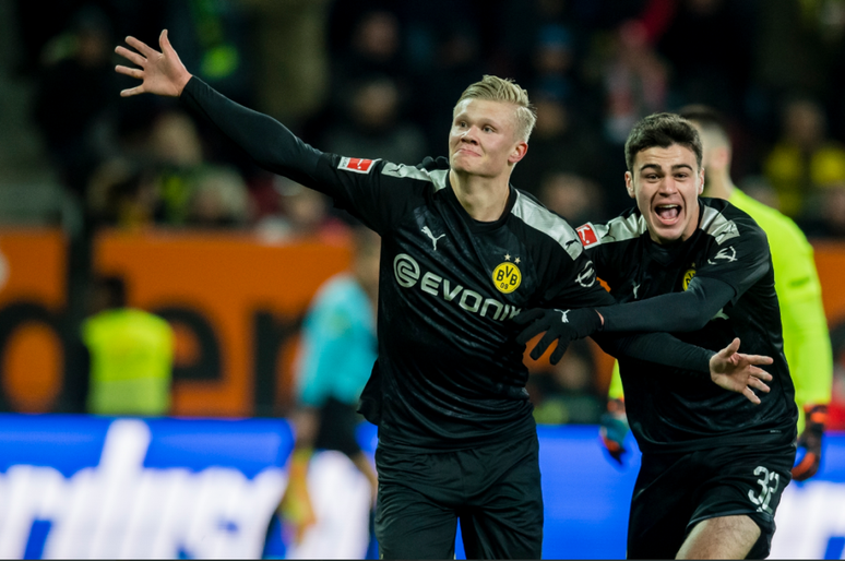 Haaland na partida em que fez três gols (Foto: Divulgação/Borussia Dortmund)