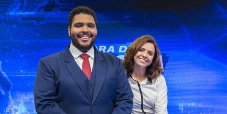 Os âncoras Paulo Vieira e Renata Gaspar foram ofuscados por piadas fracas