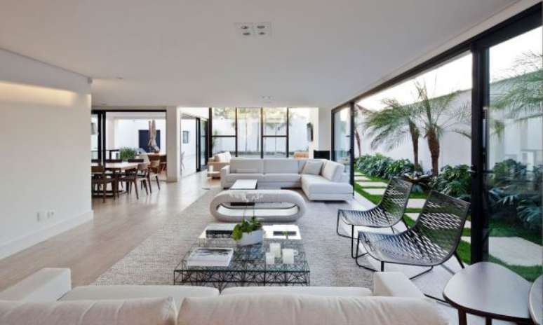 16. Tipos de vidro para varanda &ndash; Projeto: Fabiana Freire