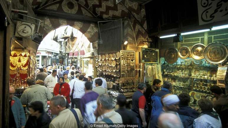 'Pulsante': assim a escritora americana Lauren K Clark descreve o Cairo, onde vive atualmente