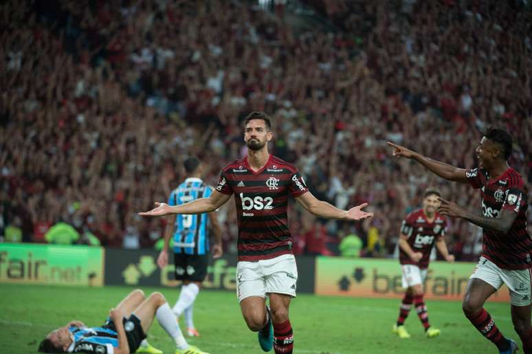 Flamengo e Arsenal não se entendem no modelo de transferências por Marí (Foto: Divulgação/Alexandre Vidal)
