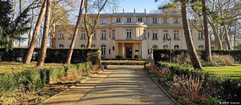 Casa onde ocorreu a Conferência de Wannsee, em Berlim, recebe nova exposição permanente