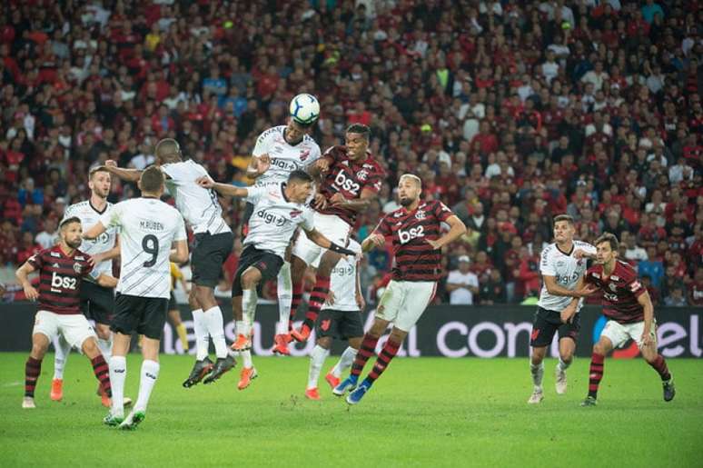 Flamengo e Athletico-PR disputam a nova competição da temporada (Foto: Alexandre Vidal/Flamengo)