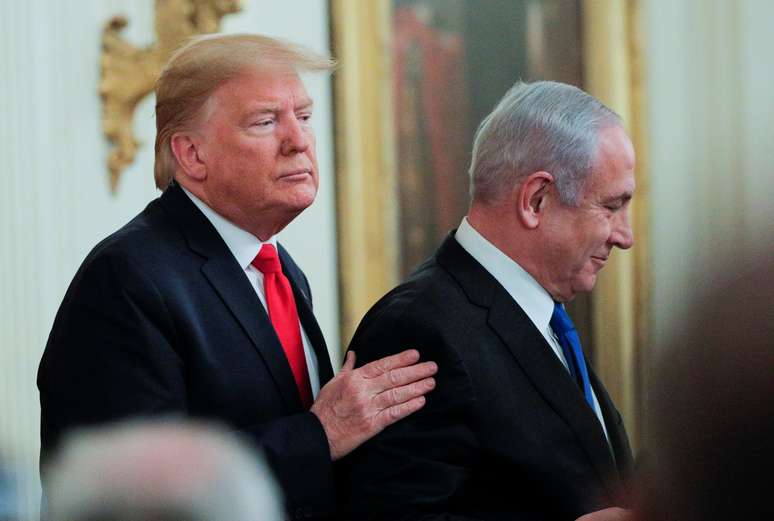 Trump e Netanyahu dão entrevista coletiva conjunta na Casa Branca
28/01/2020
REUTERS/Brendan McDermid