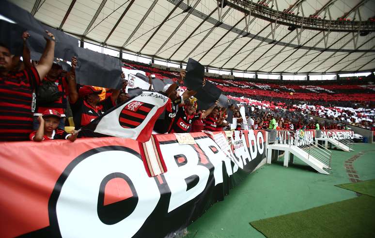 Torcedores durante a partida entre Flamengo x Corinthians