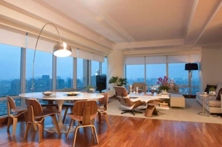 35. Persianas para sala de estar e jantar integradas &ndash; Projeto: Fernanda Moreira IMA