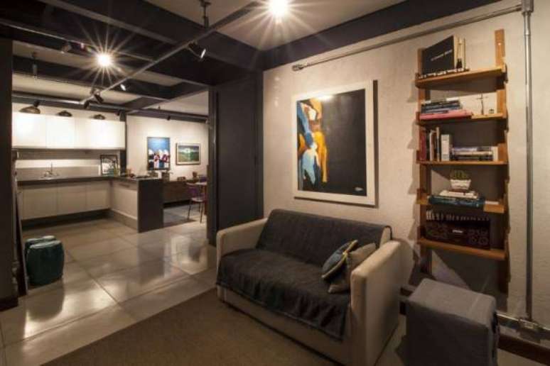 6. Lumin&aacute;rias de teto com um estilo industrial