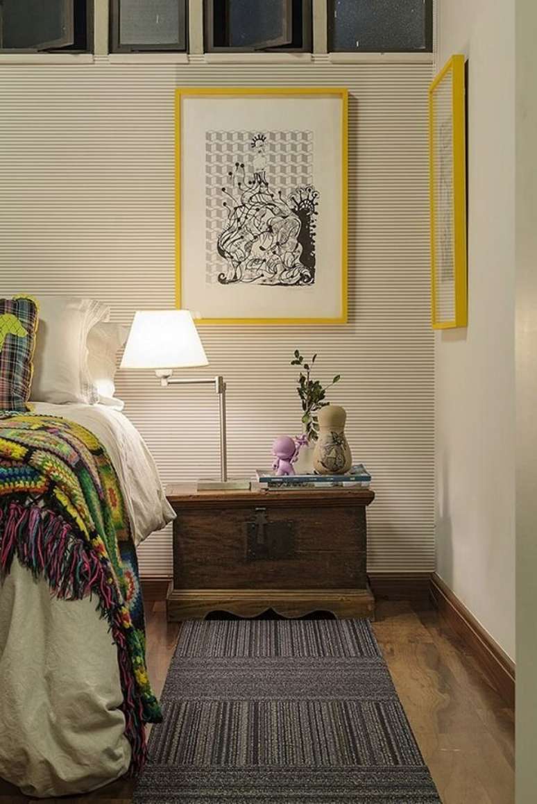 19- Os quadros para quarto t&ecirc;m gravuras em nanquim preto. Fonte: Pinterest