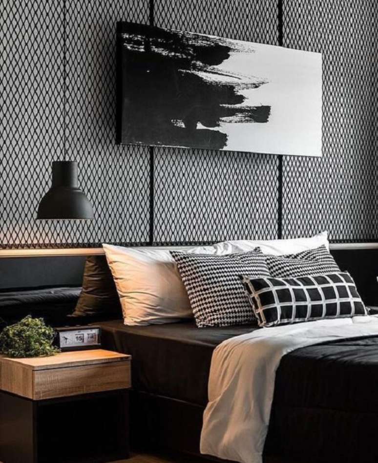 53- No c&ocirc;modo decorado nas cores branca e preto os quadros para quarto acompanham a decora&ccedil;&atilde;o. Fonte: Pinterest