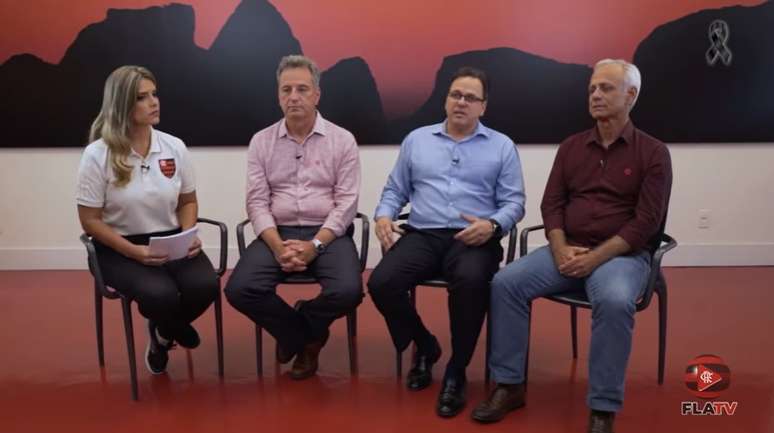 Dirigentes do Flamengo durante entrevista gravada pela TV do clube.