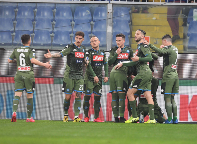 O Napoli sobe para décimo com a vitória (Foto: Reprodução/ Twitter)