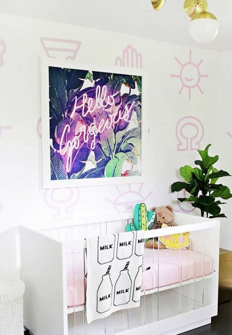 71. Modelo simples de papel de parede infantil para quarto de beb&ecirc; &ndash; Foto: Webcomunica