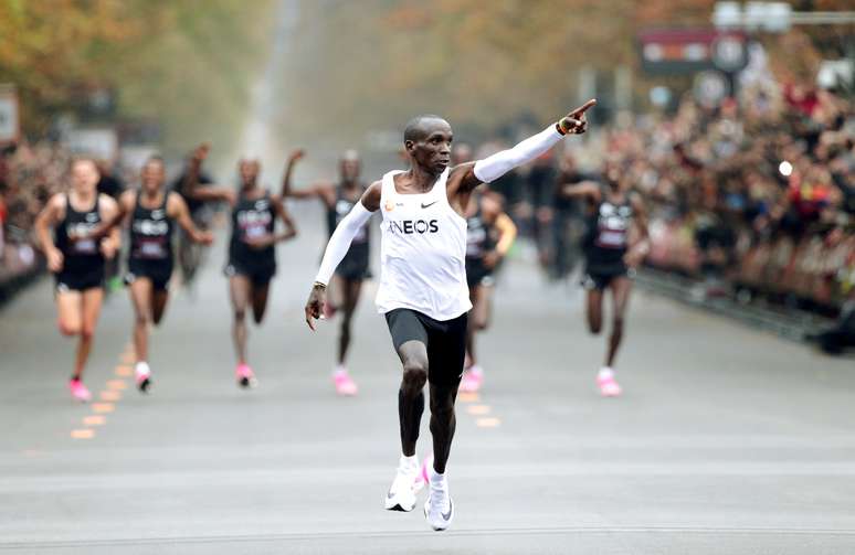 Maratonista do Qu&ecirc;nia, Eliud Kipchoge, recordista mundial. 12/10/2019. REUTERS/Lisi Niesner