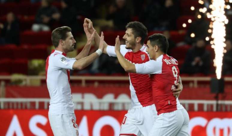 Monaco busca se aproximar da zona de classificação para a Champions (VALERY HACHE / AFP)