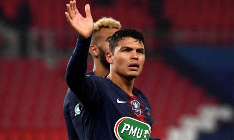 Thiago Silva está no Paris Saint-Germain desde 2012 e é ídolo no clube (Foto:FRANCK FIFE /AFP)