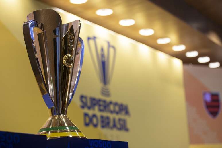 O vencedor da Supercopa do Brasil vencerá R$ 5 milhões (Foto: Thais Magalhães/CBF)