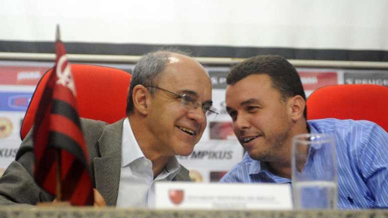 Rodrigo Tostes, à esquerda, volta à vice-presidência de finanças do Flamengo (Foto: Alexandre Vidal/Fla Imagem)