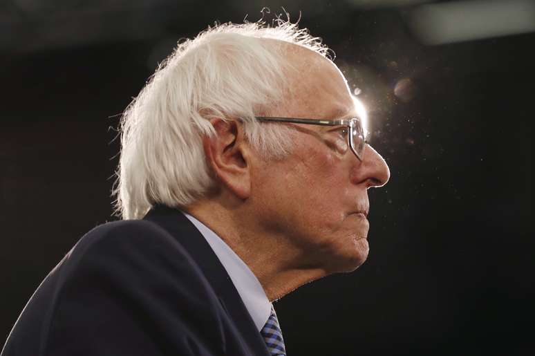 Pré-candidato democrata Bernie Sanders durante primárias em New Hampshire, EUA
11/02/2020
REUTERS/Mike Segar