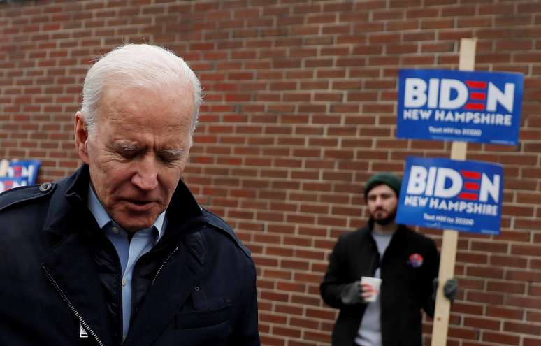 Joe Biden em Manchester, no Estado norte-americano de New Hampshire
11/02/2020 REUTERS/Carlos Barria