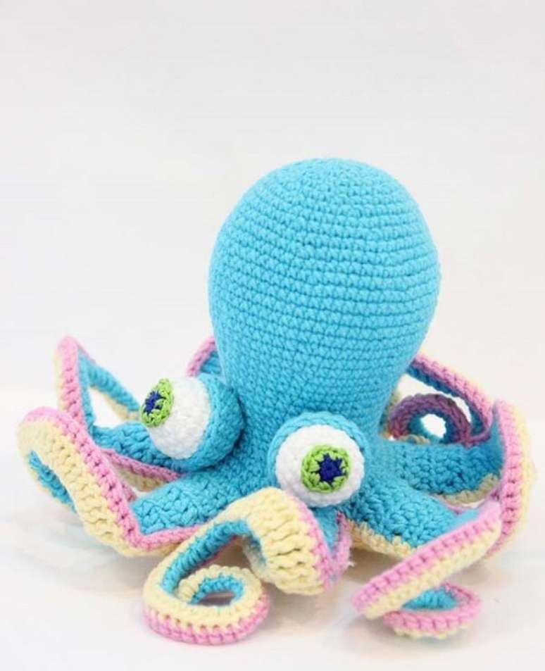 41- O polvo de crochê pode ser feito com diferentes cores. Fonte: Pinterest