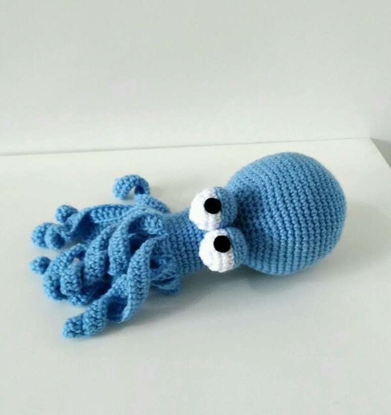 59- Modelo de polvo em tom azul. Fonte: Pinterest