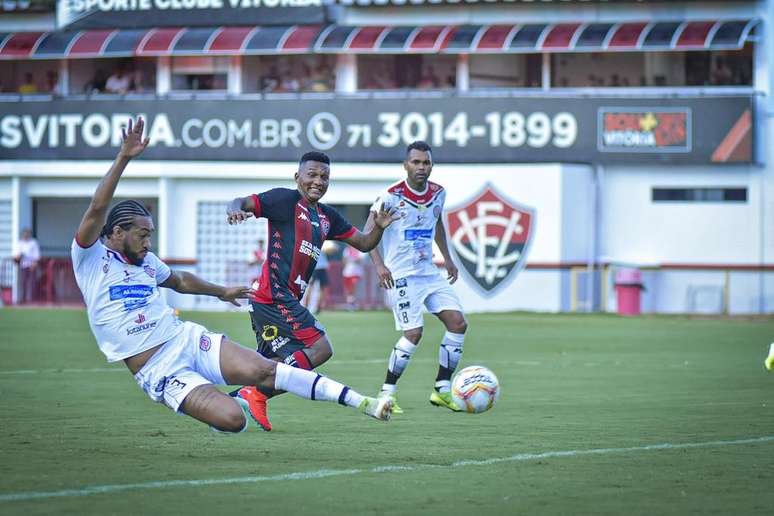 Vitória pulou para a vice-liderança (Foto: Divulgação/Pietro Carpi-ECV)