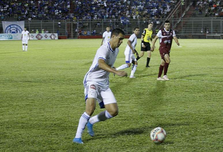 Cruzeiro empata com Patrocinense no Mineiro.