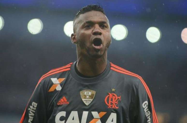 Campeão pelo Flamengo e pelo Corinthians, Felipe vai defender o Botafogo, da Paraíba