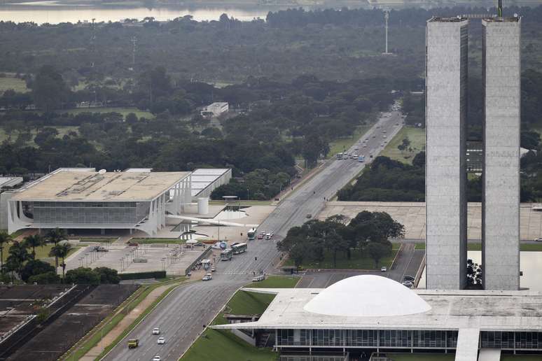 O Palácio do Planalto e o Congresso Nacional em Brasília
18/04/2013
REUTERS/Ueslei Marcelino