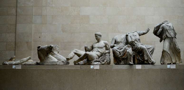 Mármores do Partenon são expostos em museu em Londres
16/10/2014 REUTERS/Dylan Martinez