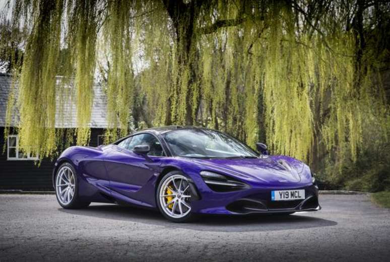 McLaren 720S: seis unidades vendidas na versão Coupé e três na Spider.