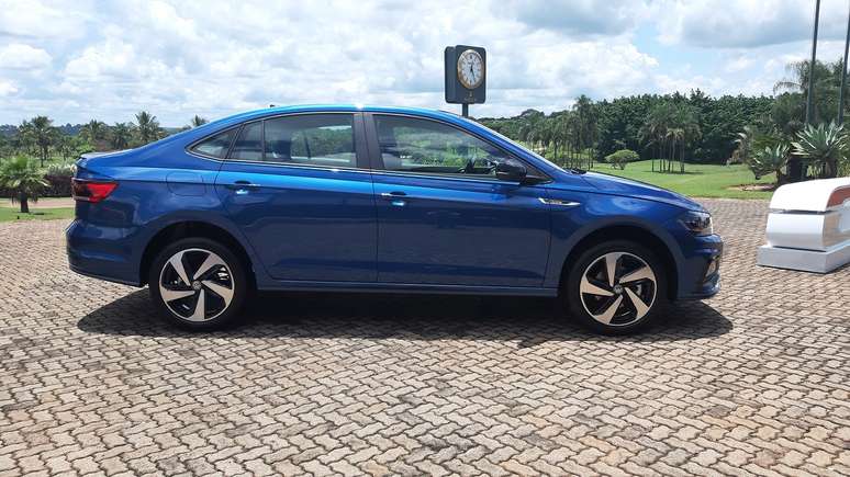 O Virtus GTS usa rodas de 17", como as do VW Jetta Comnfortline.