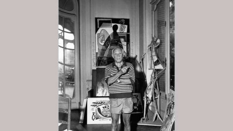 Picasso na Villa La Californie, em Cannes: local era cheio de objetos