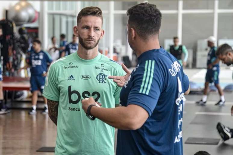 Léo Pereira ficou fora dos últimos dois jogos do Flamengo (Foto: Marcelo Cortes/Flamengo)