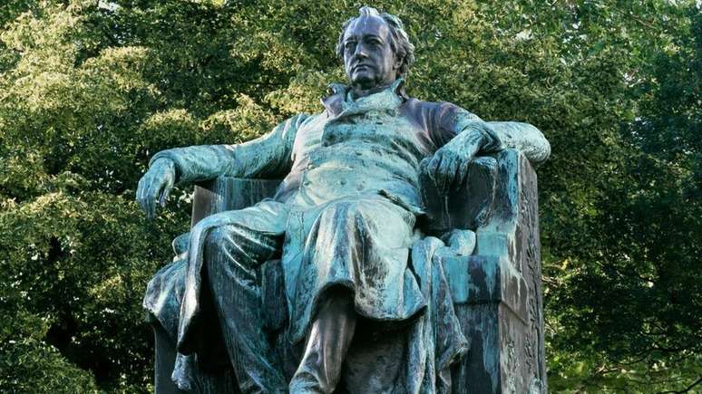 Goethe, o grande escritor que também estudou botânica, física e mineralogia