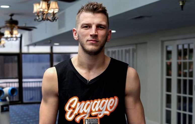 Dan Hooker é visto como favorito para o duelo contra Paul Felder neste sábado (Foto: Reprodução/Instagram)