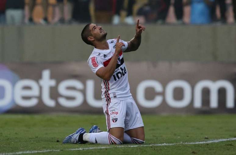 Alexandre Pato voltou a marcar um gol após seis meses de jejum (Foto: Rubens Chiri/saopaulofc.net)