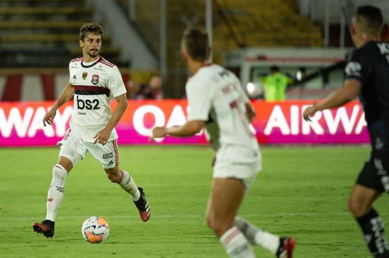 Rodrigo Caio também se lesionou contra o Independiente del Valle e pode desfalcar o Flamengo na decisão da Recopa Sul-Americana (Foto: Divulgação/Alexandre Vidal)